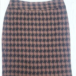 Charter Club ~ Sz 6 Houndstooth Skirt ~ Excellent Condition